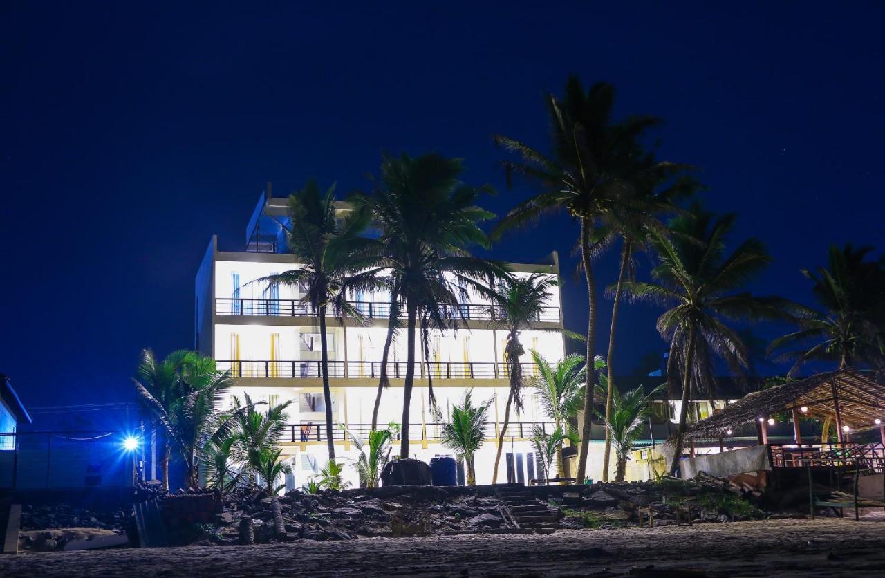 Hotel Ocean Edge Hikka à Hikkaduwa Extérieur photo